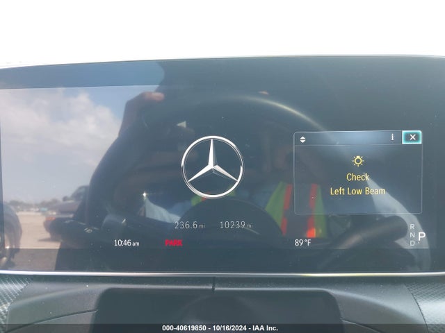 W1KAF4GB9RR162340 Mercedes-Benz C 300