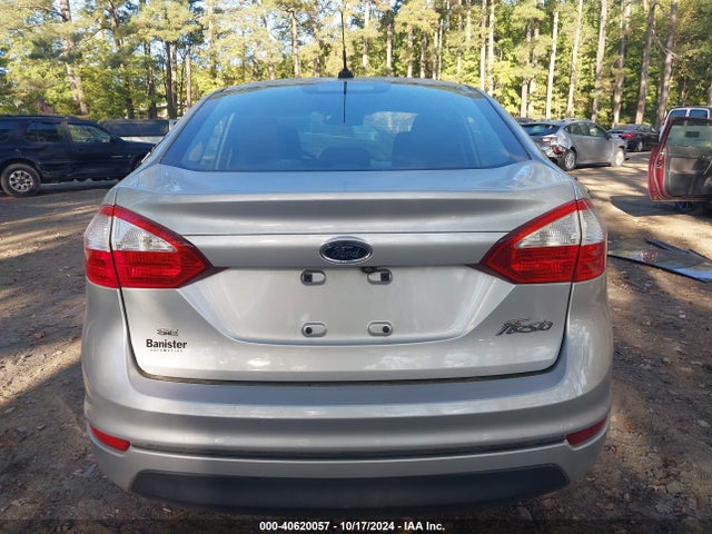 Ford FIESTA SE 2018 3FADP4BJ8JM143759 Image 16