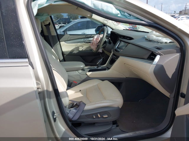 1GYKNBRS9HZ187184 Cadillac XT5 LUXURY