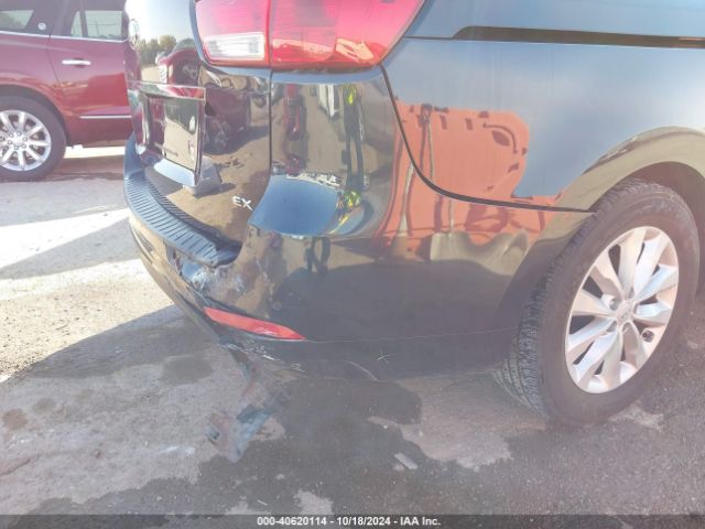 KNDMC5C11G6185032 KIA SEDONA EX