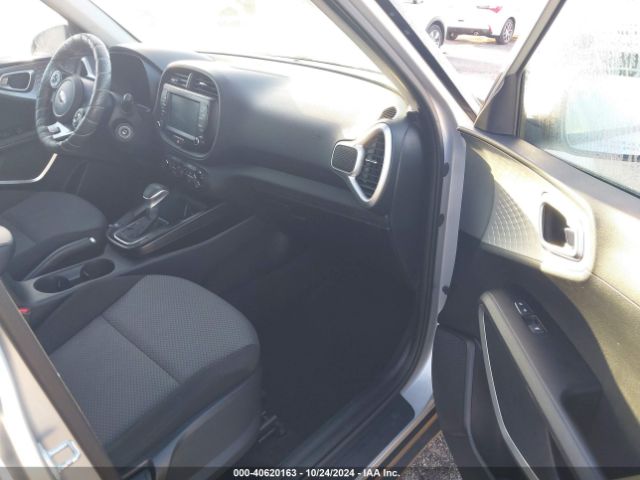 KNDJ23AU6L7099033 KIA SOUL LX