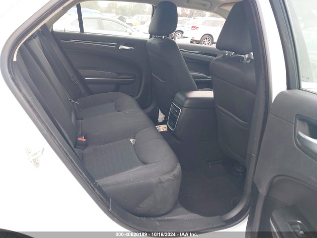 Chrysler 300 Touring 2023 2C3CCAAG4PH613903 Image 8