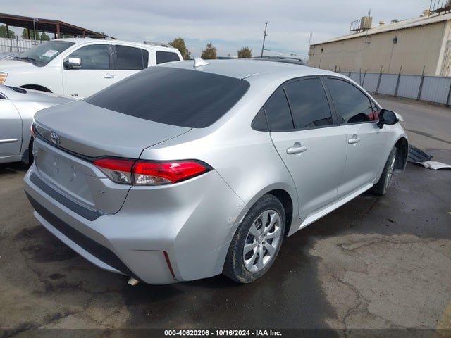 Toyota COROLLA LE 2021 5YFEPMAE8MP205645 Image 4