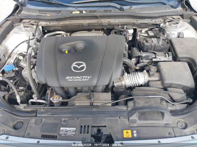 3MZBN1U76JM272636 Mazda Mazda3 Sport