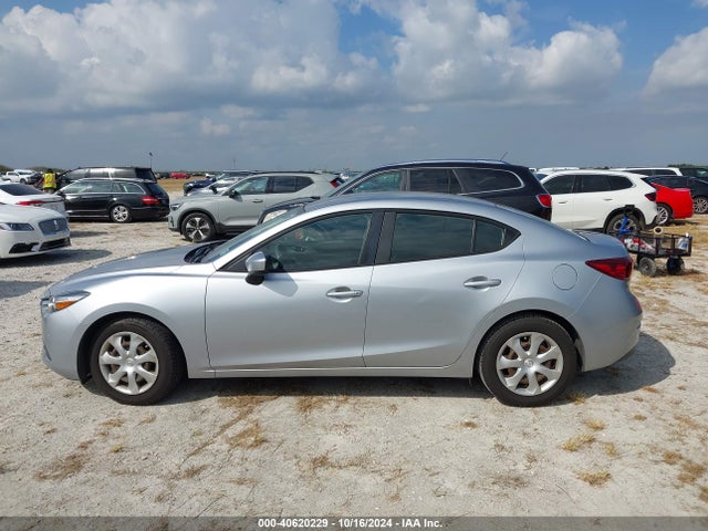 Mazda Mazda3 Sport 2018 3MZBN1U76JM272636 Image 14