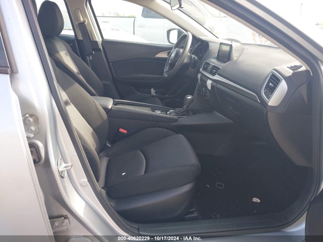 3MZBN1U76JM272636 Mazda Mazda3 Sport