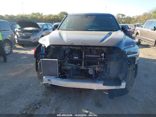Toyota Sequoia Platinum 2024 7SVAAABA6RX027212 Image 13