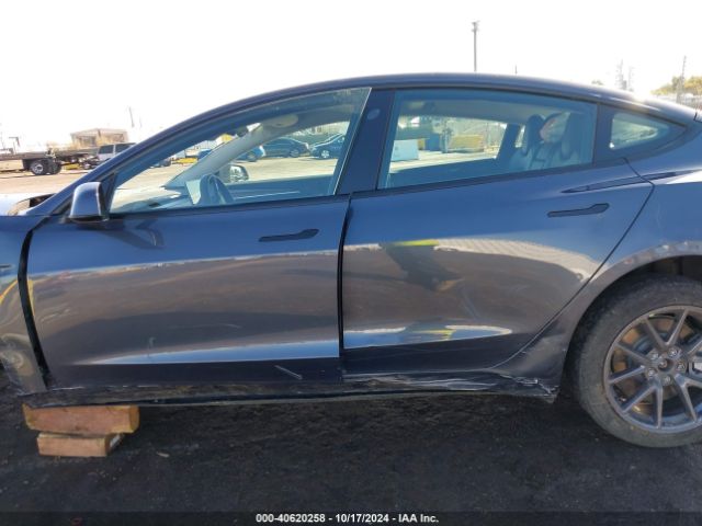 5YJ3E1EB3NF249769 Tesla Model 3 Long Range Dual Motor All-wheel Drive