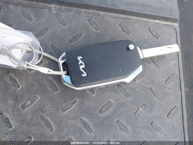 KNDJ23AU8R7913238 KIA SOUL LX