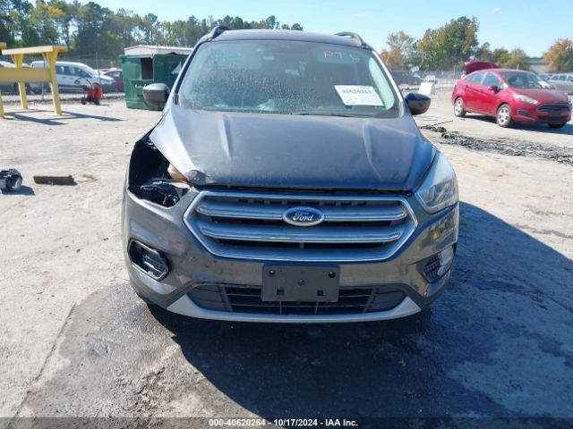 1FMCU0GD5HUC12192 Ford ESCAPE SE