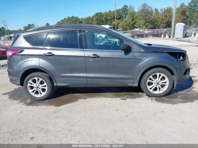 1FMCU0GD5HUC12192 Ford ESCAPE SE