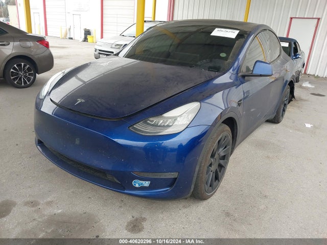 2021 TESLA MODEL Y 5YJYGDEE2MF070732 Photo 1