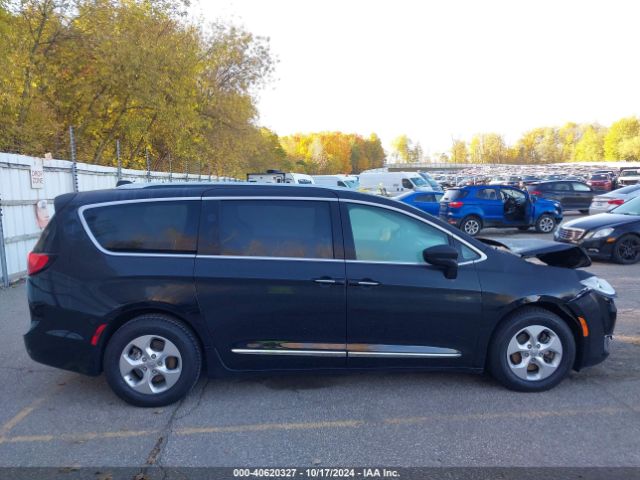 2C4RC1EG2HR854886 Chrysler Pacifica Touring-l Plus