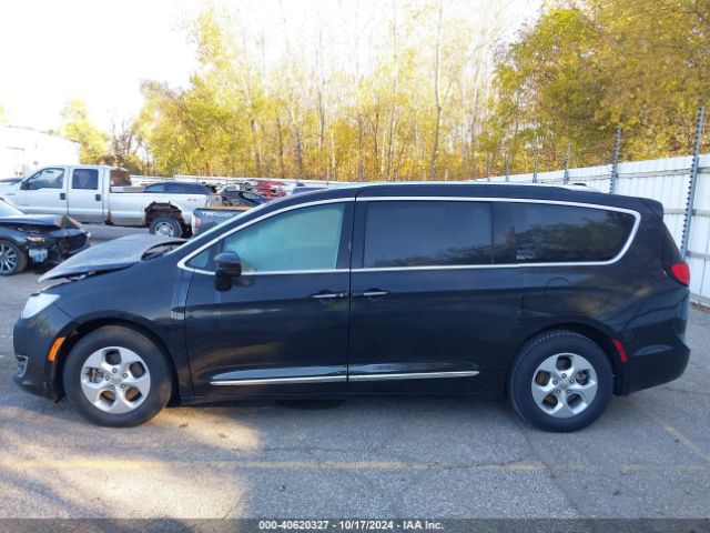 2C4RC1EG2HR854886 Chrysler Pacifica Touring-l Plus