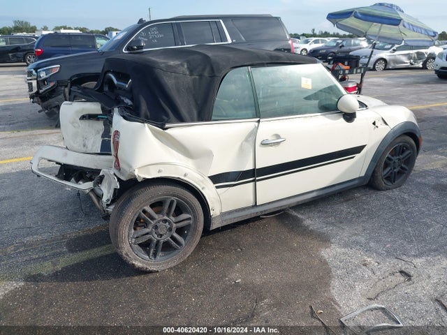 2014 MINI CONVERTIBLE WMWZP3C54ET707620 Photo 3