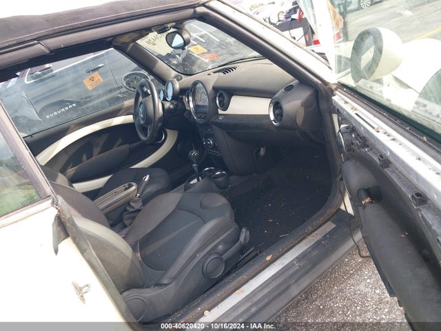 2014 MINI CONVERTIBLE WMWZP3C54ET707620 Photo 4