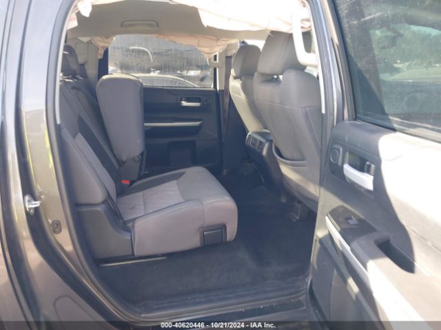 5TFDY5F15HX675692 Toyota Tundra Sr5 5.7l V8