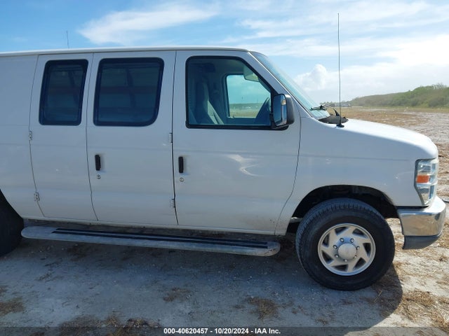 Ford E-250 Commercial 2014 1FTNE2EW7EDA63662 Image 13
