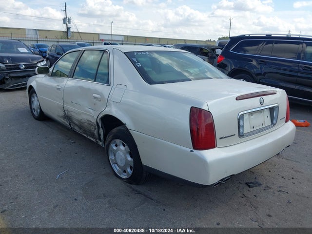 2001 CADILLAC DEVILLE 1G6KD54YX1U103045 Photo 2