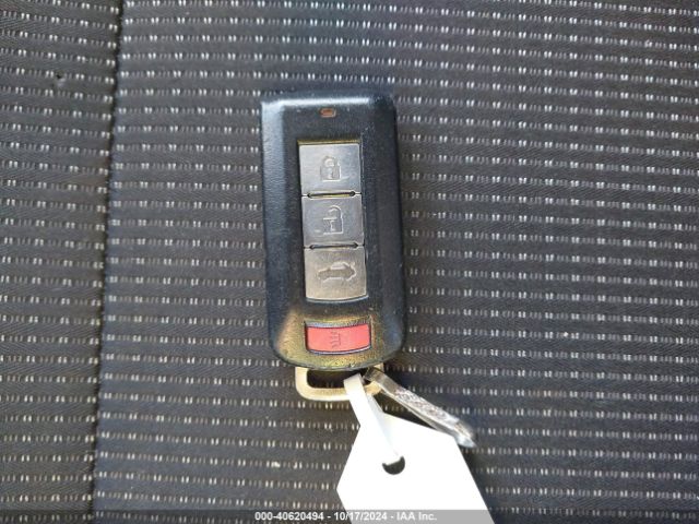 2011 MITSUBISHI LANCER JA32U2FU0BU000450 Photo 10