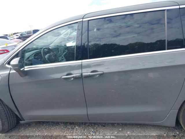 2C4RC1L79NR148089 Chrysler Pacifica Hybrid Touring L