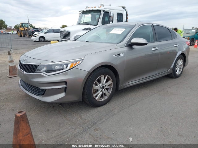KIA Optima Lx 2016 5XXGT4L31GG056749 Image 2