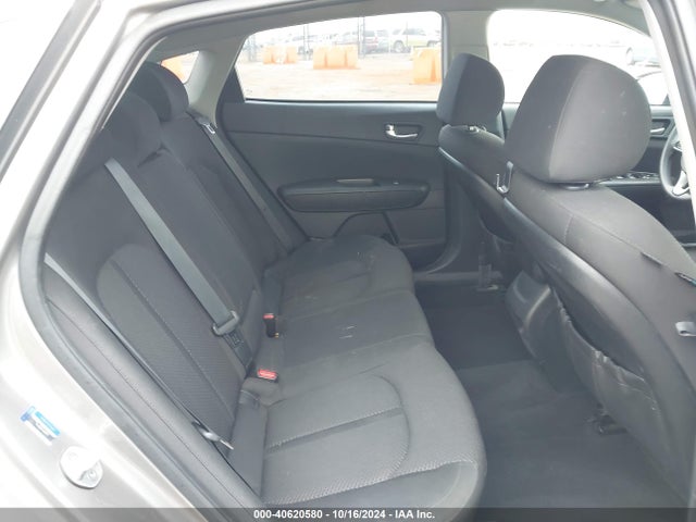KIA Optima Lx 2016 5XXGT4L31GG056749 Image 8