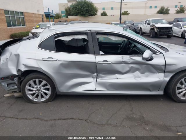 4T1R11AK4MU498384 Toyota CAMRY LE