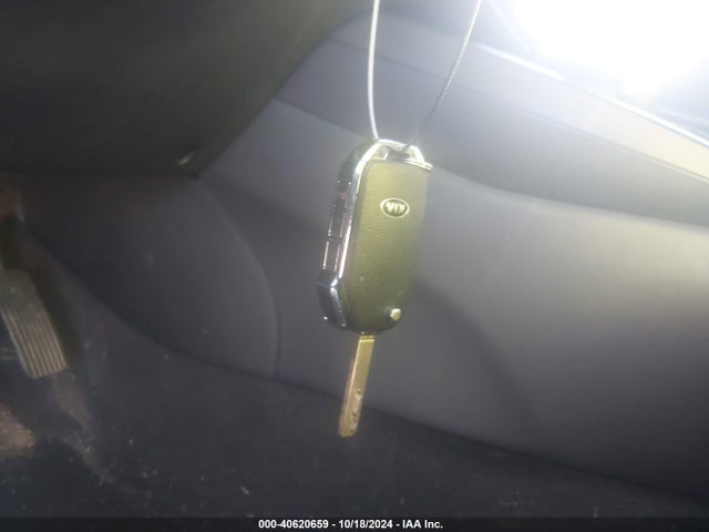 KIA SOUL LX 2020 KNDJ23AU2L7058009 Image 11