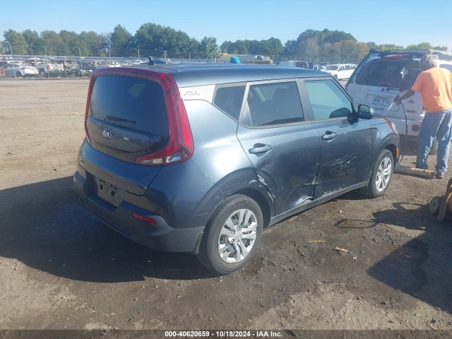 KIA SOUL LX 2020 KNDJ23AU2L7058009 Image 4