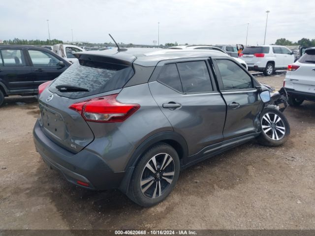 3N1CP5CU3KL569180 Nissan KICKS SR