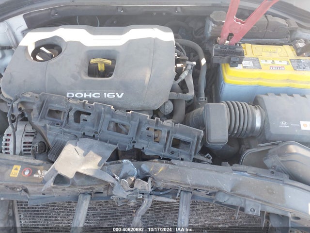 Hyundai ELANTRA SE 2017 5NPD74LF0HH094092 Image 10