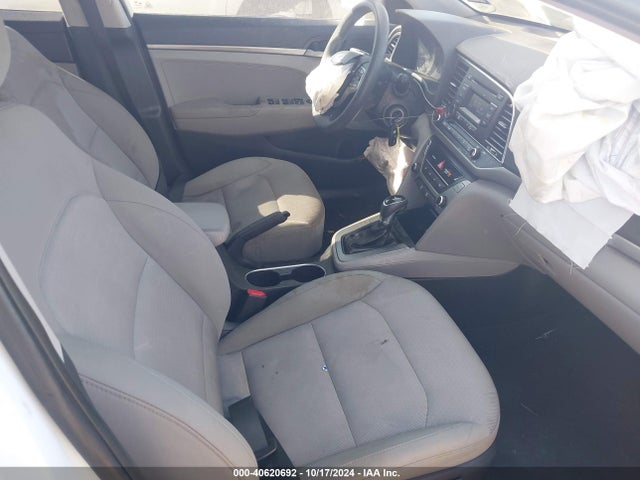 Hyundai ELANTRA SE 2017 5NPD74LF0HH094092 Image 5
