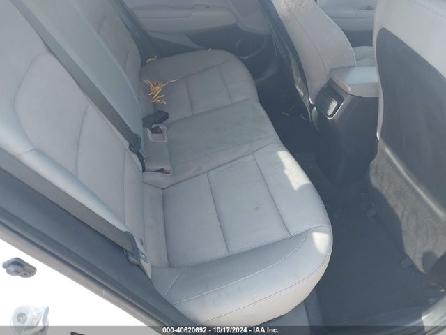 Hyundai ELANTRA SE 2017 5NPD74LF0HH094092 Image 8