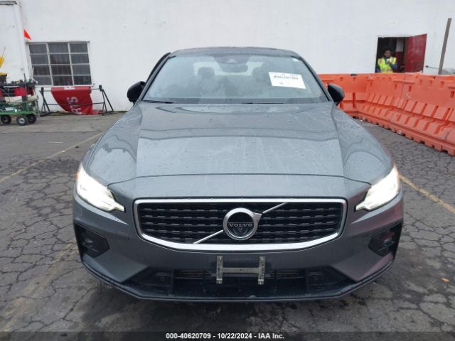 7JR102FM7KG013334 Volvo S60 T5 R-design
