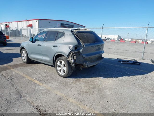 YV4AC2HK8M2607400 Volvo Xc40 T4 Momentum