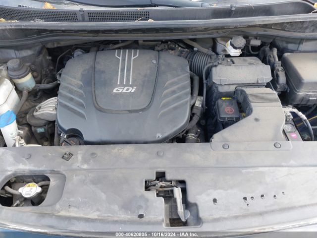 KNDMB5C16H6238683 KIA SEDONA LX
