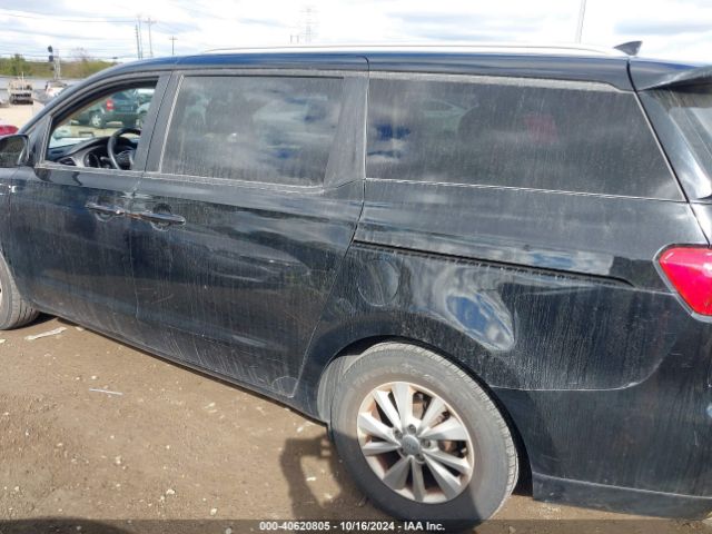 KNDMB5C16H6238683 KIA SEDONA LX