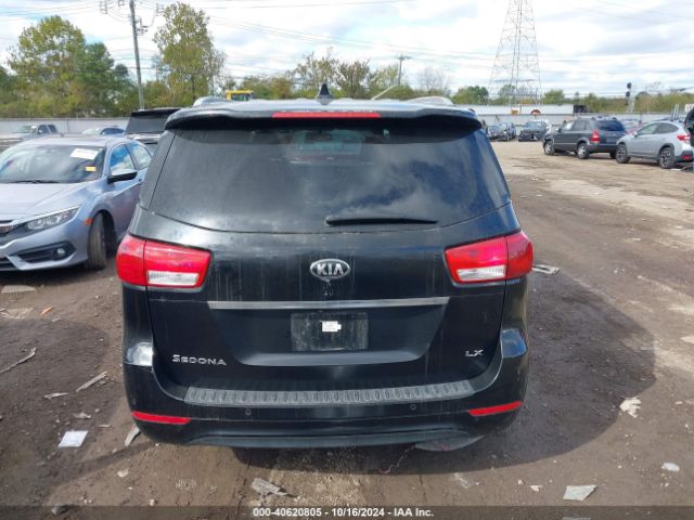 KNDMB5C16H6238683 KIA SEDONA LX