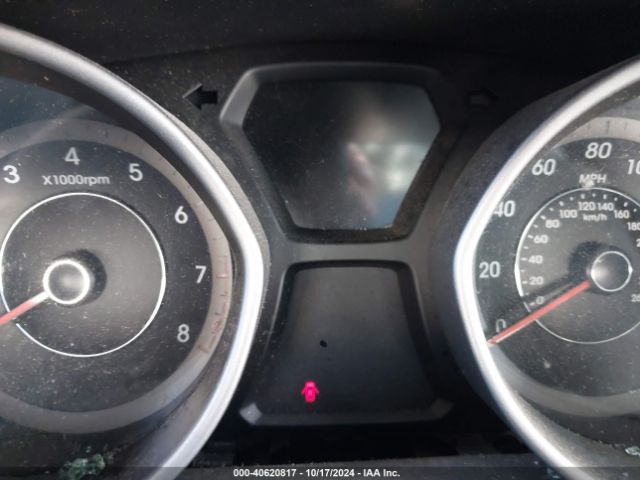 KMHDH4AE3FU264757 Hyundai ELANTRA SE