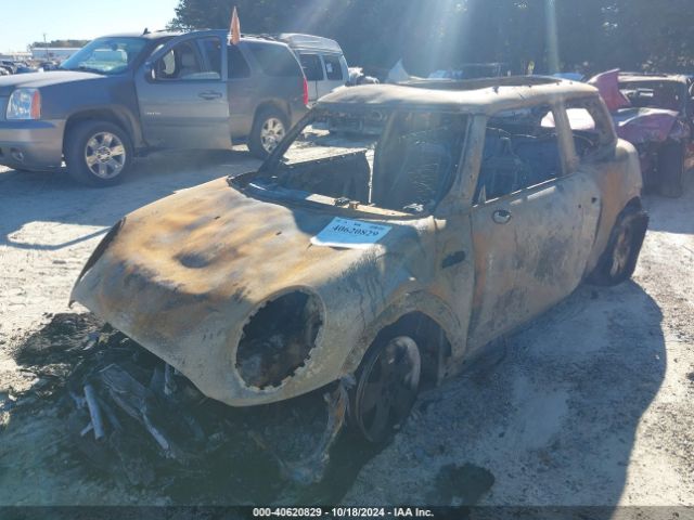 WMWXP5C39H2G60647 Mini Hardtop Cooper