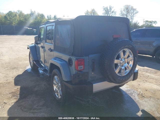 1C4BJWEG5FL582666 Jeep Wrangler Unlimited Sahara