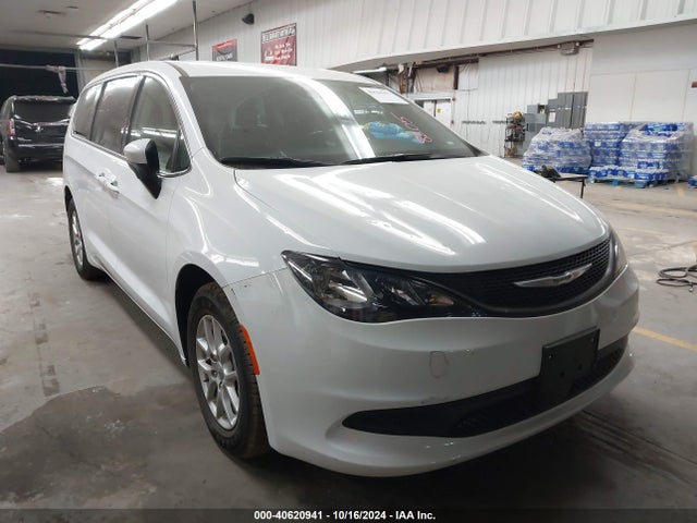 Chrysler Voyager Lx 2023 2C4RC1CG2PR535652 Image 1