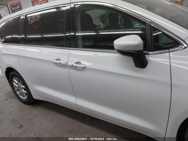 2C4RC1CG2PR535652 Chrysler Voyager Lx