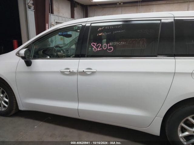 2C4RC1CG2PR535652 Chrysler Voyager Lx