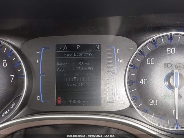 2C4RC1CG2PR535652 Chrysler Voyager Lx