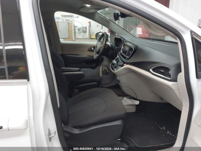 2C4RC1CG2PR535652 Chrysler Voyager Lx