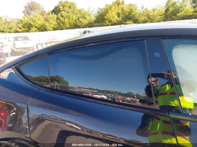 2022 TESLA MODEL Y 7SAYGDEE2NF391044 Photo 7