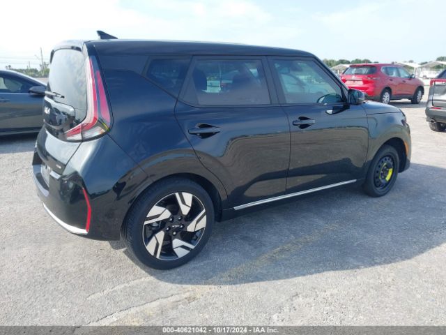 KNDJ53AU0R7905948 KIA Soul Gt-line