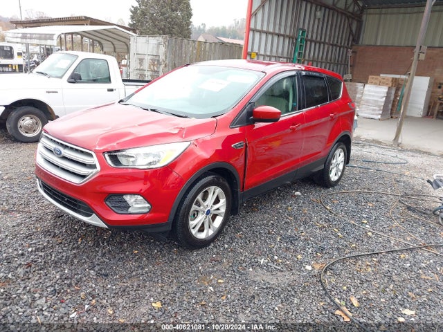 Ford ESCAPE SE 2017 1FMCU0G9XHUA98671 Image 2